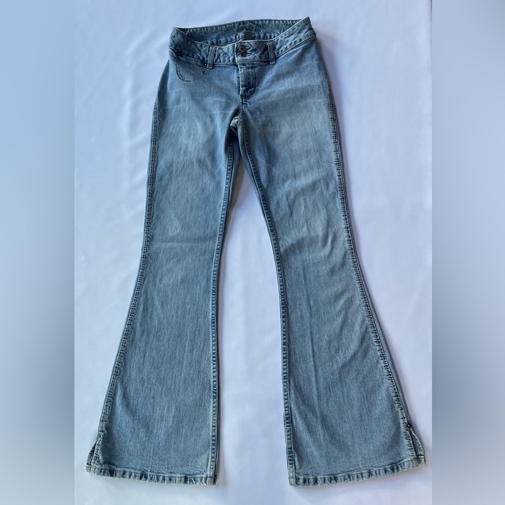 Silver Jeans Co. Low Rise Flare Jeans